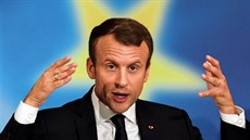 Francouzský prezident Emmanuel Macron pedstavil  na Sorbonn v Paíi svou...