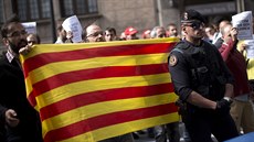 Lidé v Barcelon protestují proti zásahu v sídle katalánské vlády (20.9.2017)