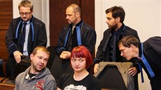 Městský soud v Praze vynesl rozsudek nad obžalovanými anarchisty, kteří byli...