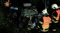 Na silnici I/35 se �eln� srazilo osobní auto s kamionem, jeho �idi� ve...