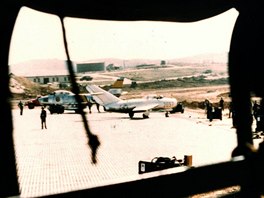 Severokorejský MiG-15 krátce po pisání na americké letecké základn Kimpo v...