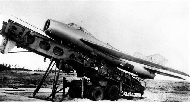 Fotogalerie: MiG SM-30