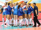 Srbské volejbalistky slaví ve finále evropského ampionátu proti Nizozemsku.