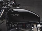 Triumph Bonneville Bobber Black
