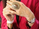 Stylistka Ivana Závozdová navlékla výrazný vintage prstýnek, který poídila v...