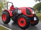 Spanilé jízdy do novoměstské Vysočina Areny se zúčastnilo celkem 134 traktorů....
