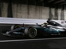 Lewis Hamilton z Mercedesu bhem kvalifikace na VC Japonska