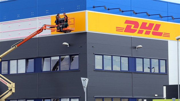 Expanded DHL building for Estée Lauder in Cheb will be worth EUR