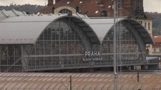 Hlavní nádraží v Praze má novou střechu