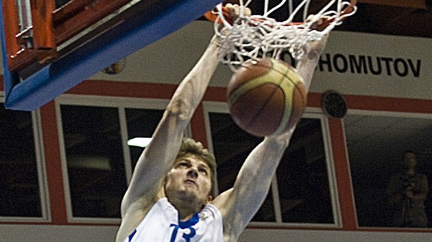 Jakub Kudlek v dresu esk reprezentace v kvalifikaci na EuroBasket 2013