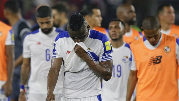 Zklaman fotbalist Panamy, v poped Abdiel Arroyo