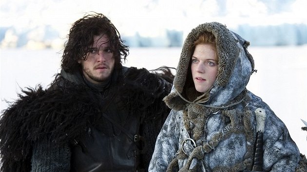 Kit Harington a Rose Leslie v serilu Hra o trny (2012)