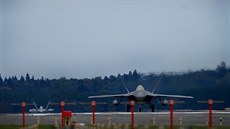 Americké stroje F-22 Raptor na základn Lakenheath v Británii