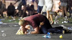 Stephen Paddock zabil v noci na pondlí na koncert v Las Vegas nejmén padesát...