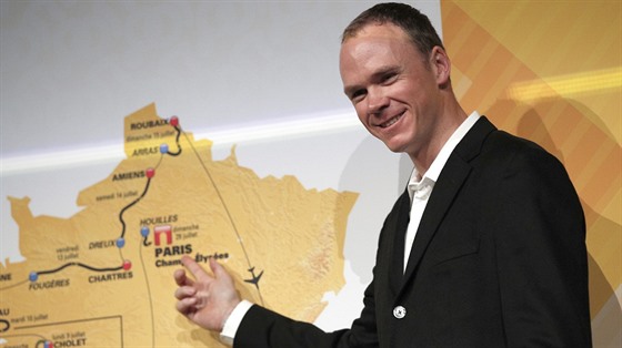 Chris Froome ukazuje, kudy povede trasa letoní Tour. Bude u toho?