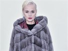 Kabáty z koeiny jsou specialitou ruské návrháky Helen Yarmak. Díky nim...