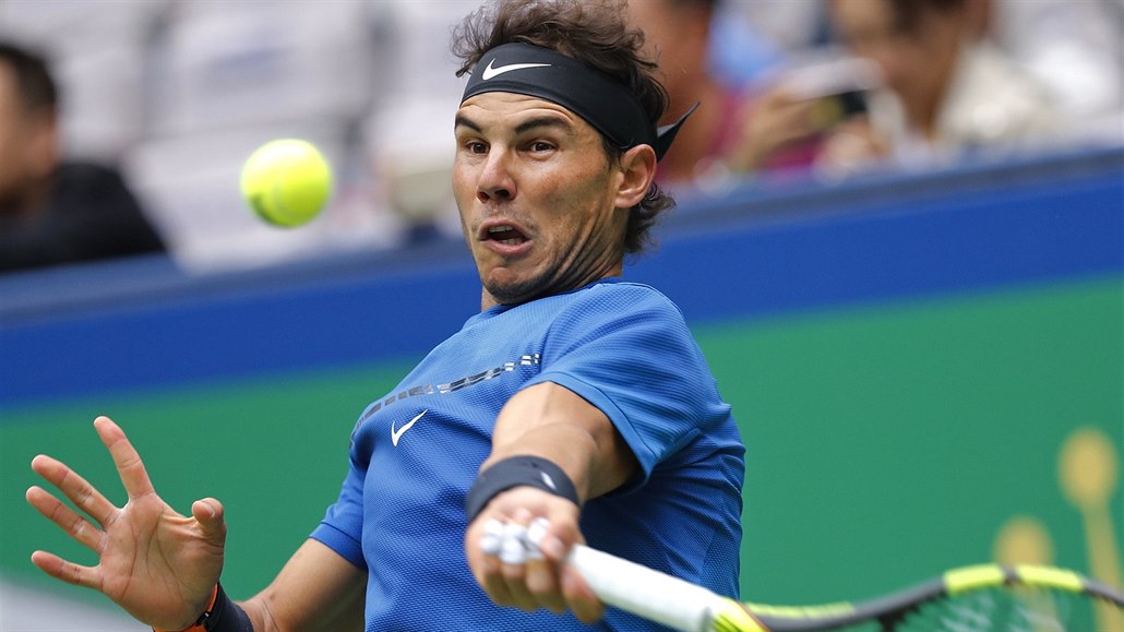 Rafael Nadal bojuje ve čtvrtfinále na turnaji v Šanghaji.