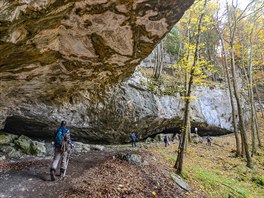 Jeskyně Mažarná patří mezi nejznámější jeskyně Velké Fatry. Její obrovský...