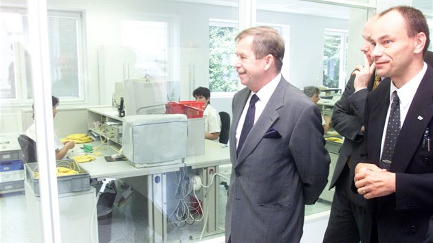 Jihlavsk sdlo spolenosti Optokon navtvil v roce 2002 tehdej prezident Vclav Havel. I to svd o strategickm vznamu firmy.