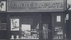 Hubert Lamplota m�l v Brn� velkopra�írnu, �ty�i obchody s kávou �i �ajem i...