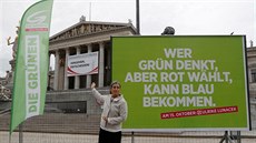Pedvolební plakát Zelených, kterou do voleb vede Ulrike Lunacek.
