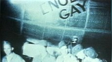 Ped 100 lety se narodil druhý pilot mise bombardéru Enola Gay
