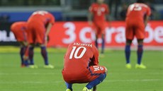 Zklamání chilských fotbalist po neúspchu v kvalifikaci mistrovství svta.