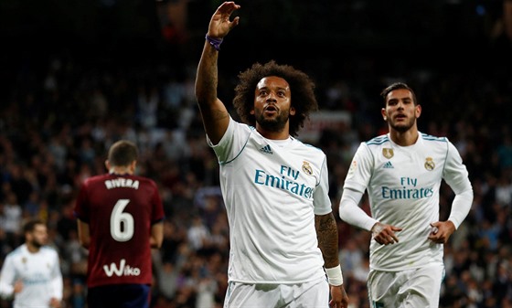 Brazilský obránce Marcelo z Realu Madrid se raduje z gólu proti Eibaru.