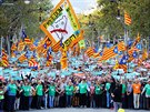 V Barcelon demonstrovalo na 450 tisíc lidí za nezávislost Katalánska...