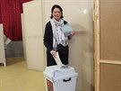 Sv�j hlas odevzdala ve ���ru nad S�zavou tak� poslankyn� za ODS Miroslava...