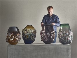 S kolekcí váz se představí umělec a designér Maarten Vrolijk působící v...