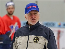 Trenr Marian Jelnek na trninku eskobudjovickch hokejist