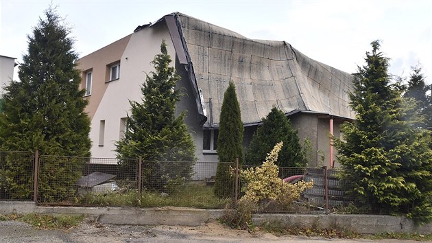 Ve Velkm Beranov na Jihlavsku vtr strhl nov opravenou stechu rodinnho...
