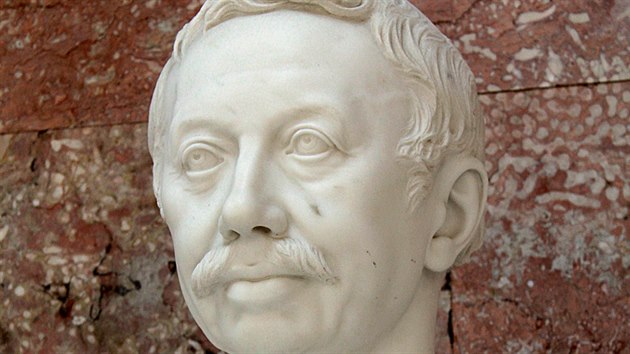 Busta našeho šlechtice a příslušníka hraběcího rodu Radeckých z Radče, který se vypracoval na jednoho z nejdůležitějších vojevůdců předminulého století.