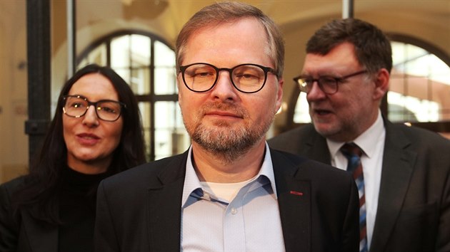 Vyjednavai ODS Alexandra Udenija, Petr Fiala a Zbynk Stanjura po jednn s Pirty (25. jna 2017)