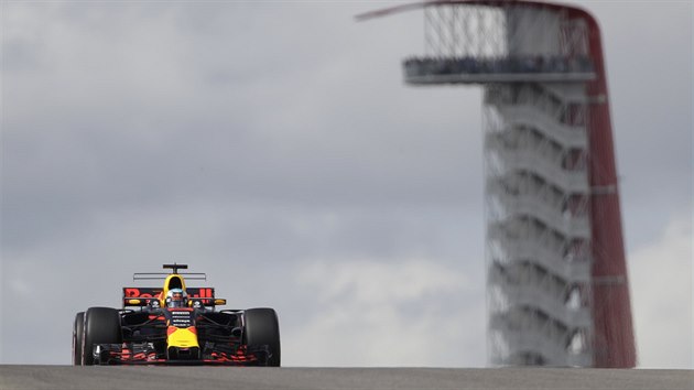 Daniel Ricciardo v kvalifikaci na Velkou cenu USA v Austinu.