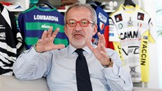 Prezident Lombardie a jeden ze zakladatel Ligy severu Roberto Maroni (12....