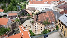 Bývalý zámecký pivovar v Jind�ichov� Hradci nedávno vyho�el.