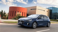 Toto jsou komerní sdlení. Metro neovlivuje jejich obsah a není jejich...