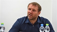 Trenér Aleš Křeček na tiskové konferenci fotbalového Ústí nad Labem