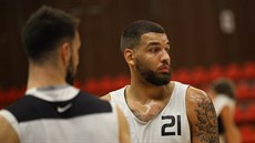 Waverly Austin (21) na tréninku nymburských basketbalist