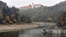 Letoní sucho na Znojemsku a v povodí Dyje nad Vranovskou pehradou zpsobilo,...