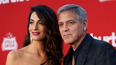 Georg Clooney a jeho manelka Amal (Los Angeles, 22. íjna 2017)