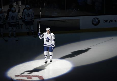 Útoník Toronta Patrick Marleau zail v San Jose emotivní pivítání.