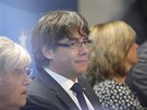 Sesazený katalánský premiér Carles Puigdemont na tiskové konferenci v Bruselu...