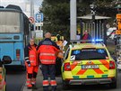 V Plzni kolem jeden�ct� hodiny havaroval autobus. Deset d�t� utrp�lo lehk�...