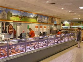 Obslužný pult supermarketu s designovými vitrínami