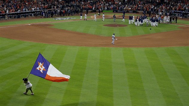 Baseballist Houston Astros oslavuj tet vhru ve Svtov srii.