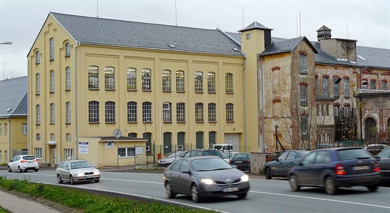 Továrna Peter - GFK v Kocbeřích na Trutnovsku.