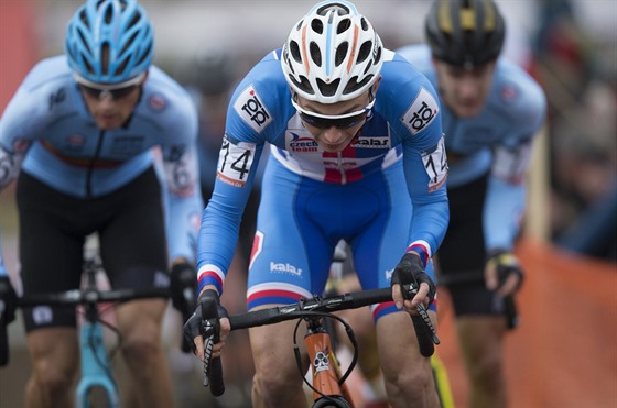 �eský cyklokrosa� Michael Boro� na trati mistrovství Evropy v Tábo�e.